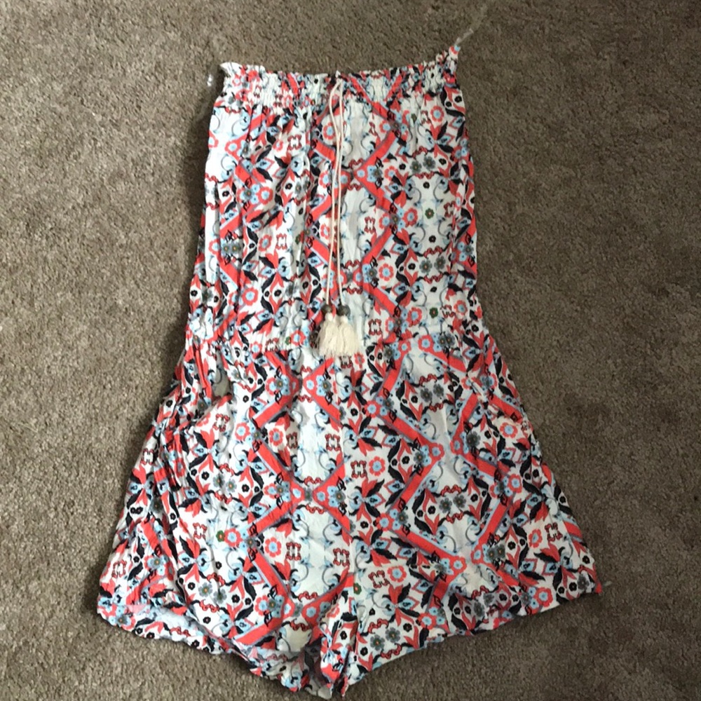 Strapless romper